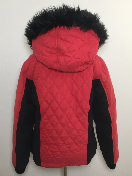 Harley Davidson | Red Quilted Hooded Jacket with Black Panels and Faux Fur - Picture 6 of 14